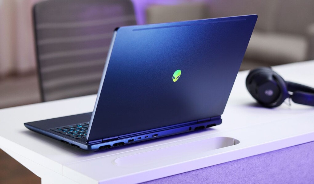 Alienware 16X Aurora