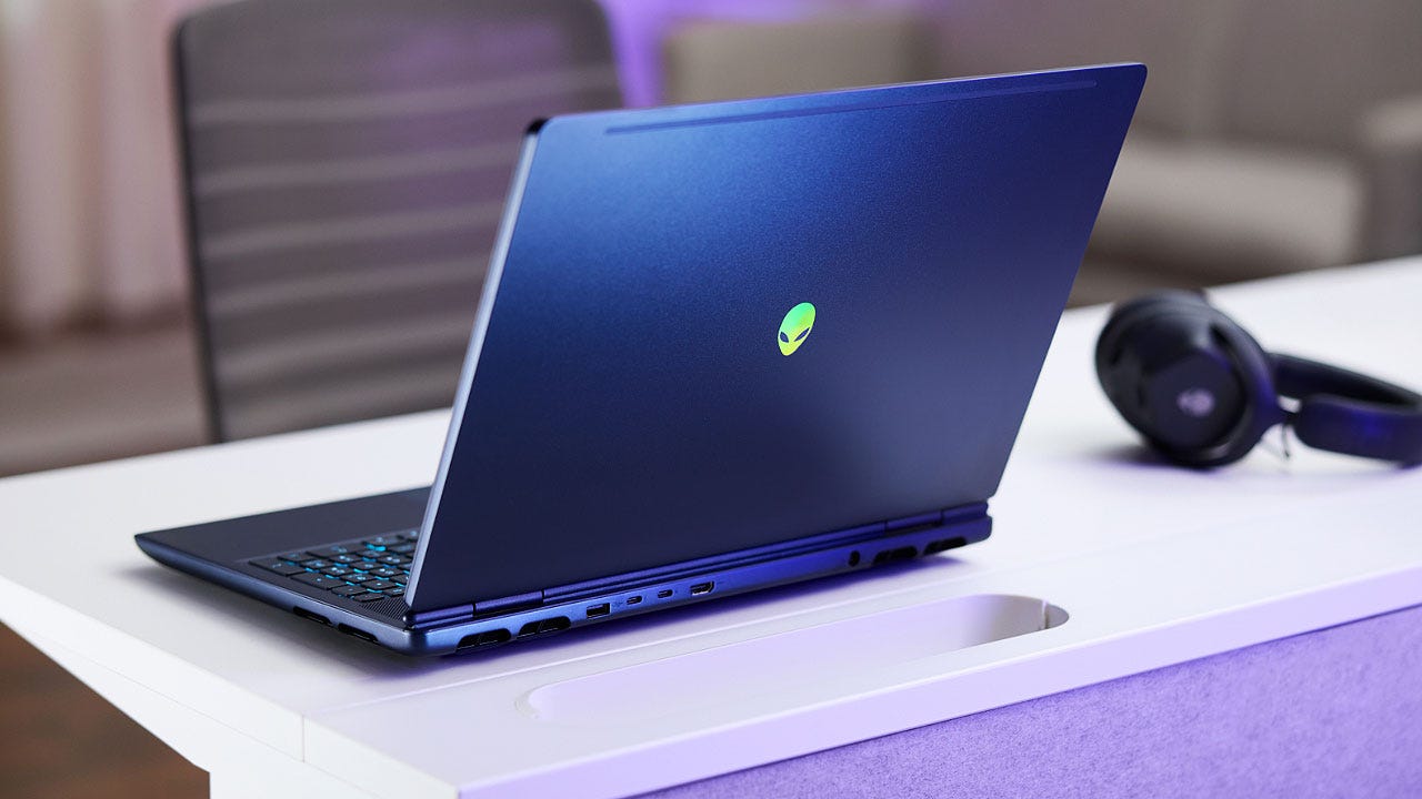Alienware 16X Aurora