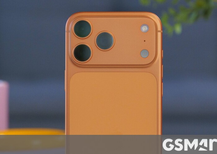 Apple iPhone 18